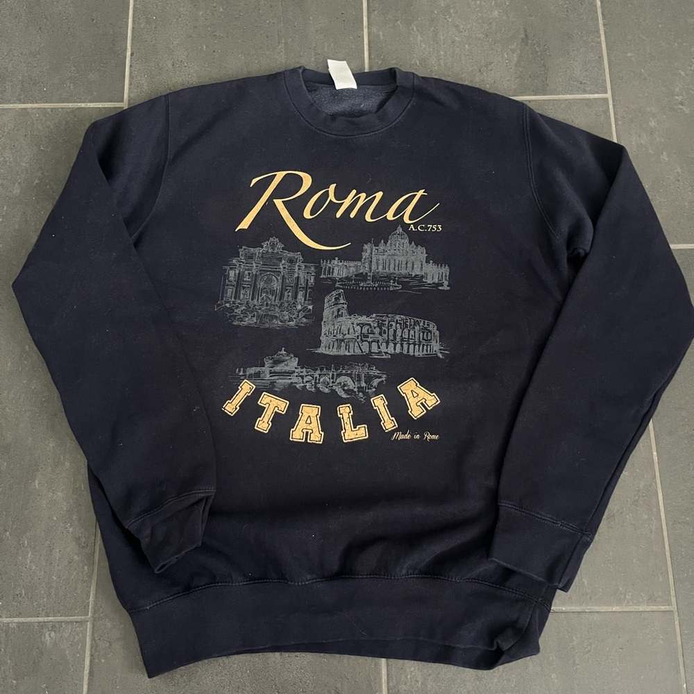 Women’s Italian crew neck